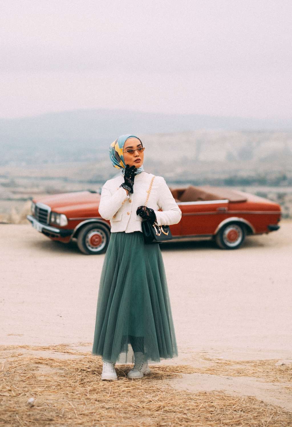 4 Inspirasi Gamis yang Bikin Tampilan Semakin Cantik dan Anggun, Cobain Yuk!