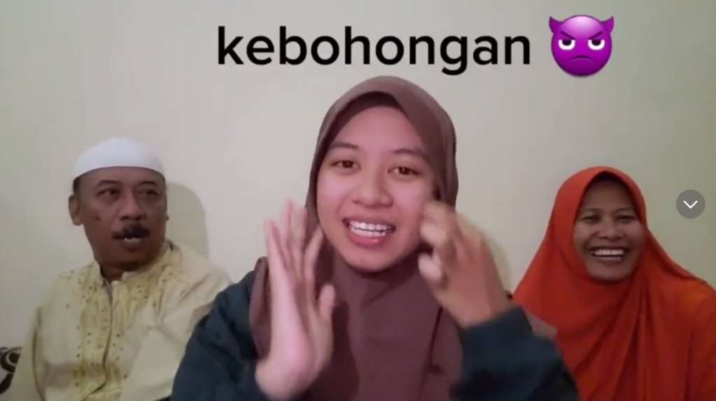 Tren Prank Ceritakan Kegiatan di Rumah saat Libur, Bilang Bangun Tahajud Jam 3 Pagi Respon Bapaknya Bikin Ngakak