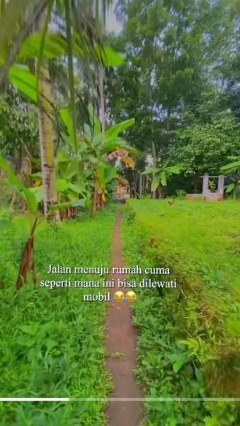 Penampakan Jalan 1 M, Milik Pribadi Untuk Akses Mobil Masuk Rumah