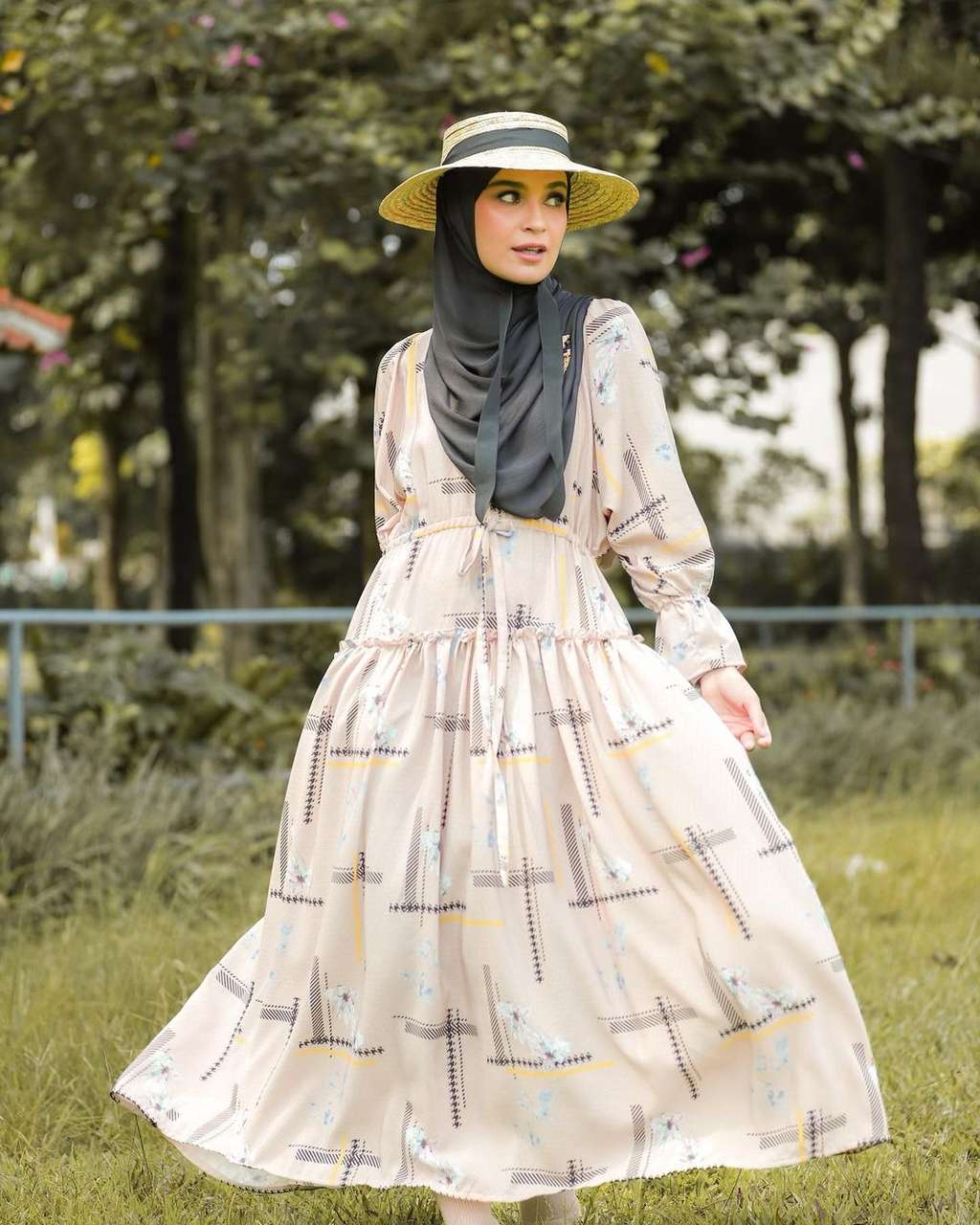 Potret Shireen Sungkar