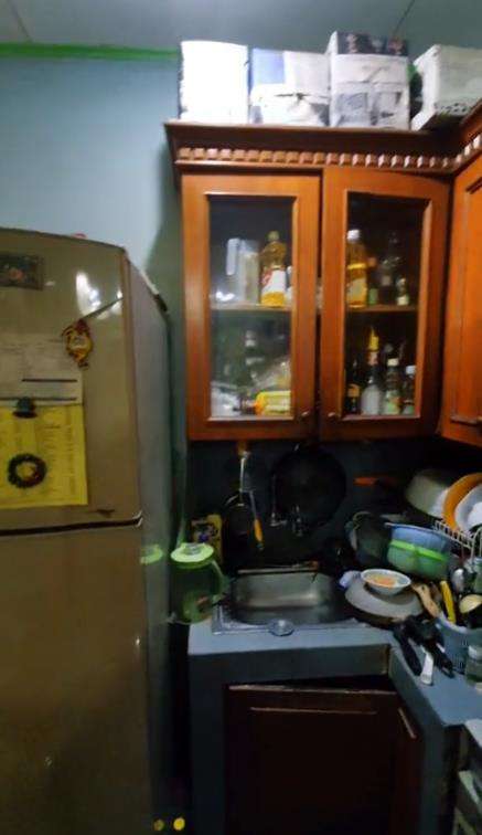 Makeover dapur mama yang semrawut dan berantakan jadi cantik estetik.