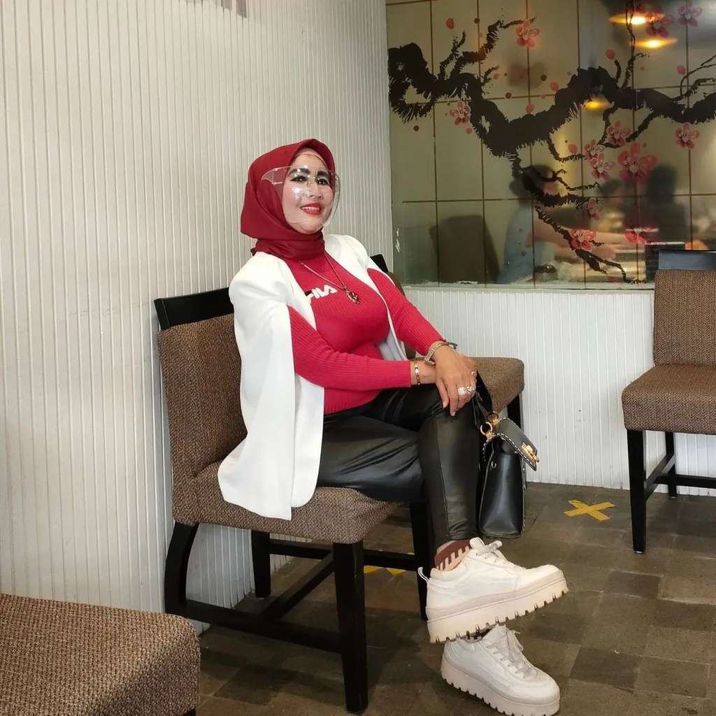 Potret Tessa Mariska