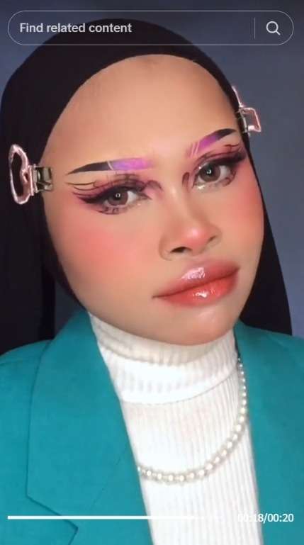 Transisi Makeup Bikin Melongo, Detail Eyelooknya Keren Diluar Nalar!