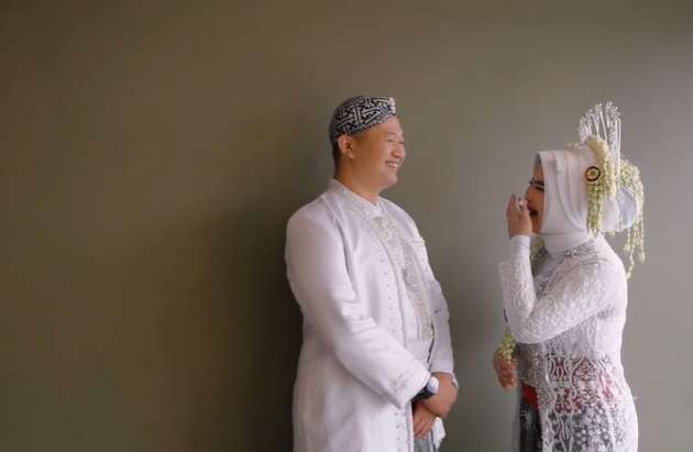 Potret pernikahan Meldi dan Inggil