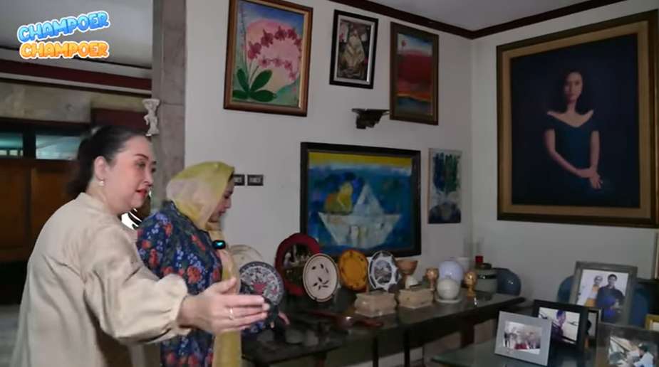 Potret Rumah Yessy Yusman Potret Rumah Yessy Yusman