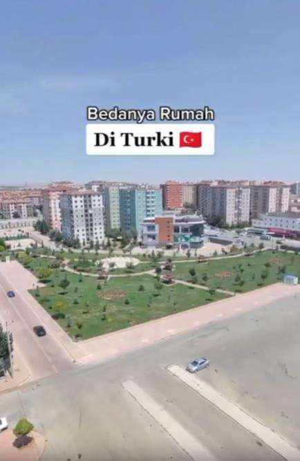 Beda rumah di Turki dan Indonesia.