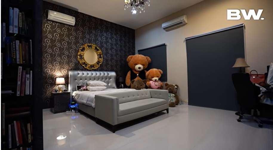 Potret rumah Roy Kiyoshi