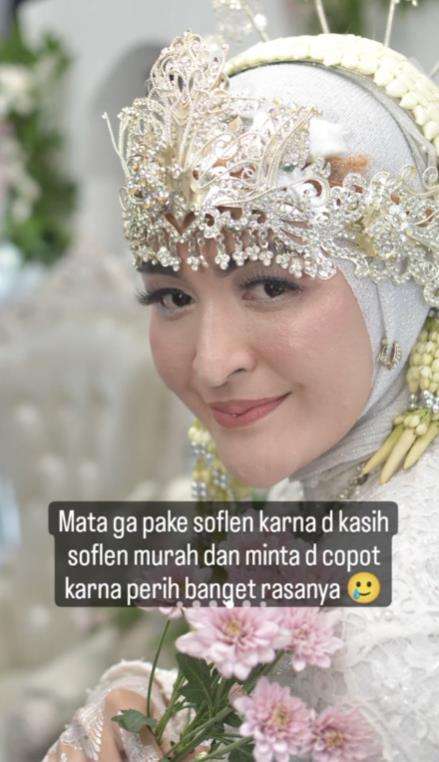 Pengantin wanita kecewa pakai MUA pilihan orangtua.