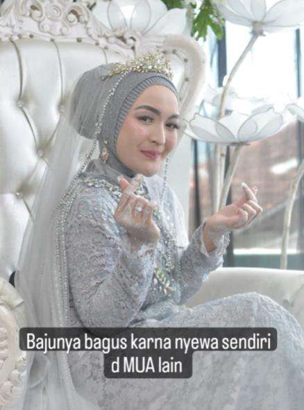 Pengantin wanita kecewa pakai MUA pilihan orangtua.