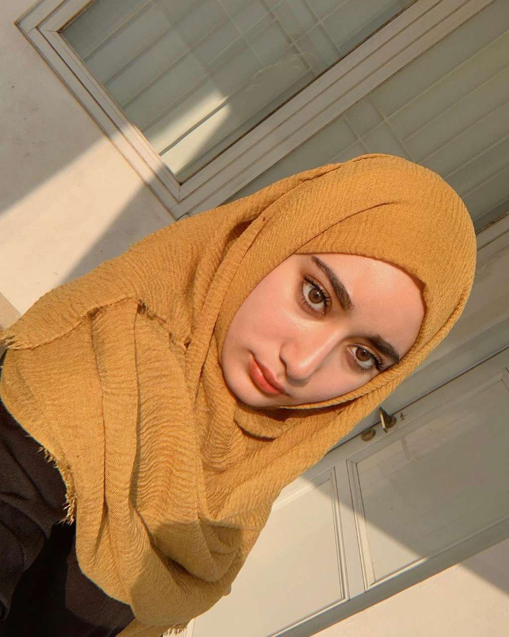 Potret Tengku Syaira Anataya