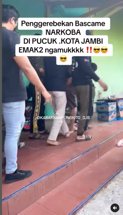 Emak-Emak Grebek Sendiri Diduga Basecamp Narkoba di Jambi