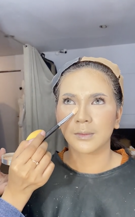 Transformasi Makeup