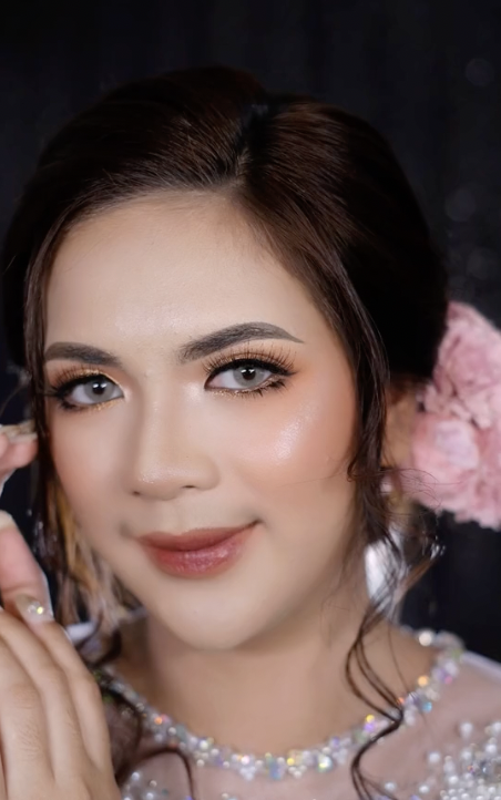 Transformasi Makeup