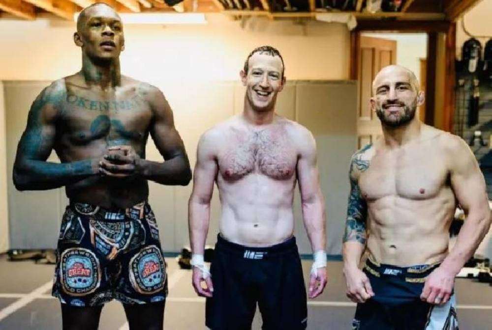 Zuck juga berlatih dengan juara UFC