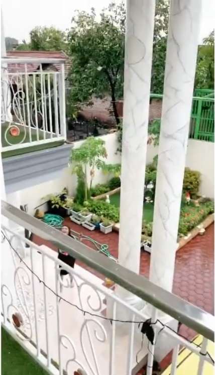 Potret rumah Via Vallen
