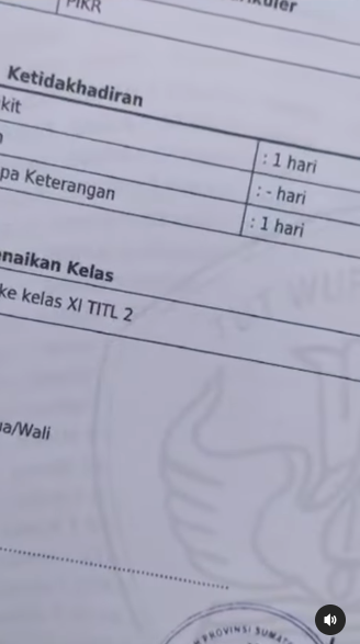 Momen Kocak Siswa Kaget Jumlah Izin di Rapornya di Luar Nalar! Mirip Saldo Akhir Bulan