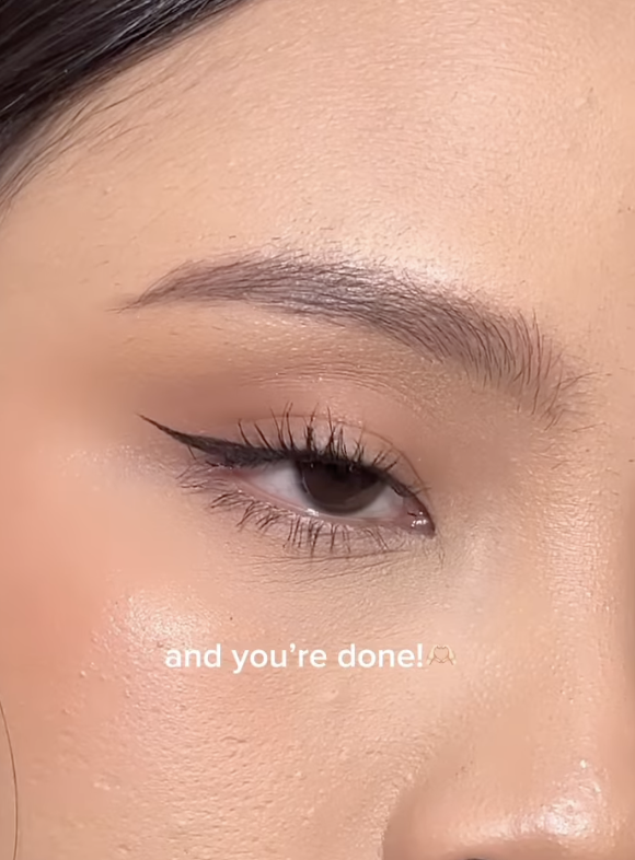 Makeup Mata