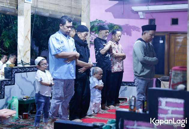 Suasana rumah mendiang Taufik Lala