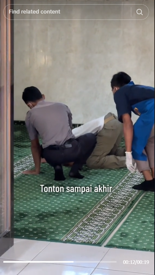 Saking Lamanya Bapak ini Sujud di Mushola Rumah Sakit, Sampai Didatangi Tim Forensik!