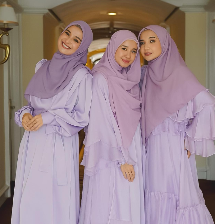 Instagram @shireensungkar