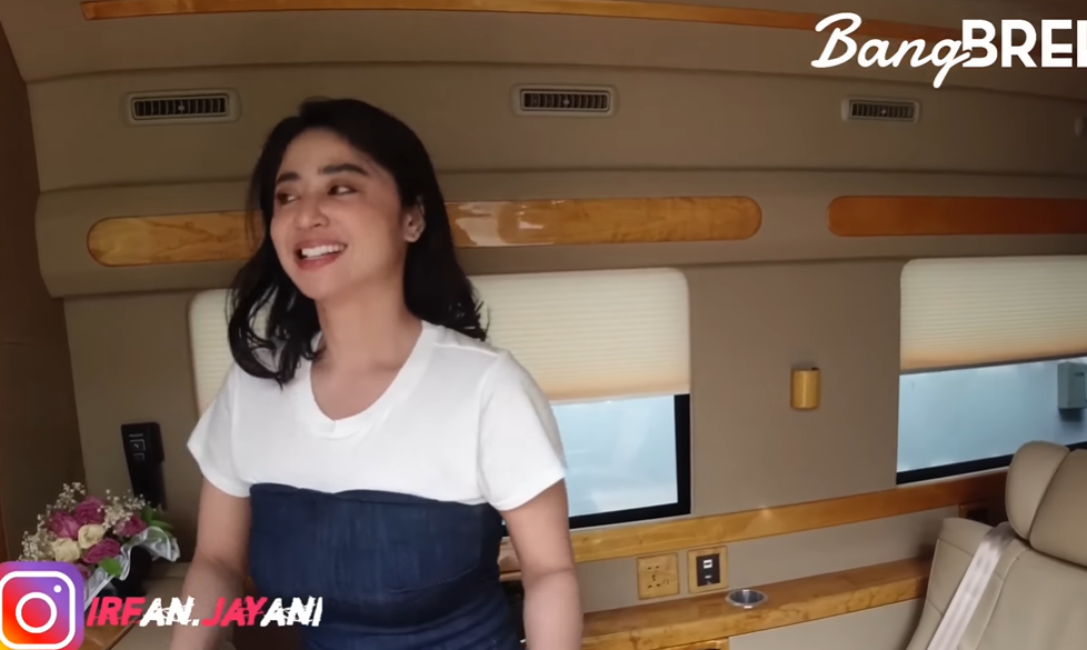 Dewi Perssik