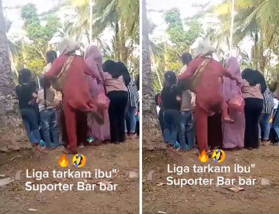 Aksi emak-emak nonton pertandingan sepak bola tarkam bikin ngakak.