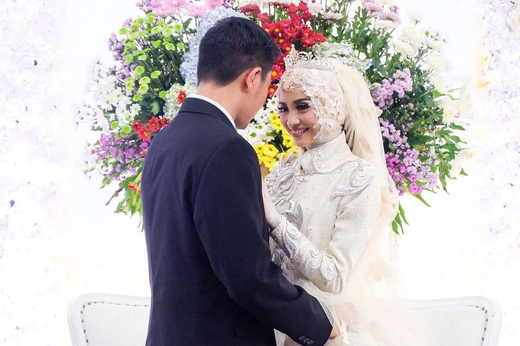 Fida Dangdut Academy 1 dan suami