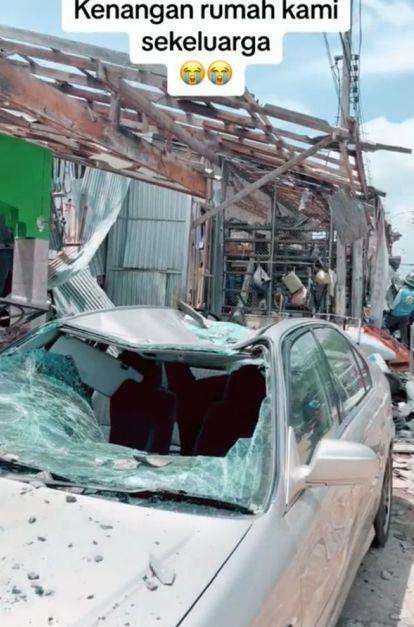 Musibah kebakaran akibat ledakan gudang mercon.