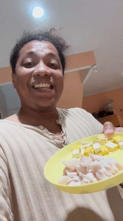 Arie Kriting membuat MPASI