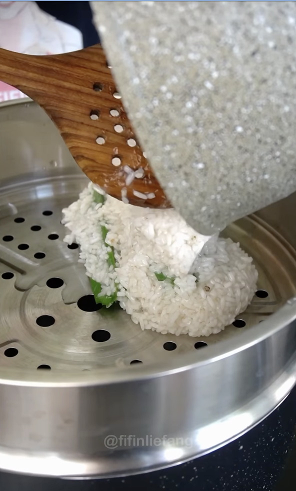 Memasak Nasi