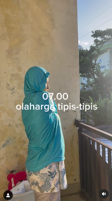 Potret Lita Hendratno Mantan Miss Indonesia, Nggak Jaim Tunjukkan Rumah Sederhana di Medsos, Cat Mengelupas dan Plafon Bolong
