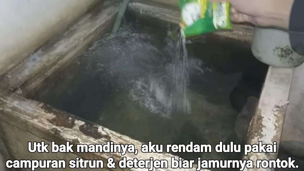Makeover kamar mandi jorok jadi estetik dan cantik maksimal.