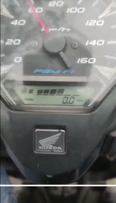 Detik-Detik Kilometer Balik ke Angka 0, Penampakan Motor Menggambarkan Perjuangan Pemiliknya