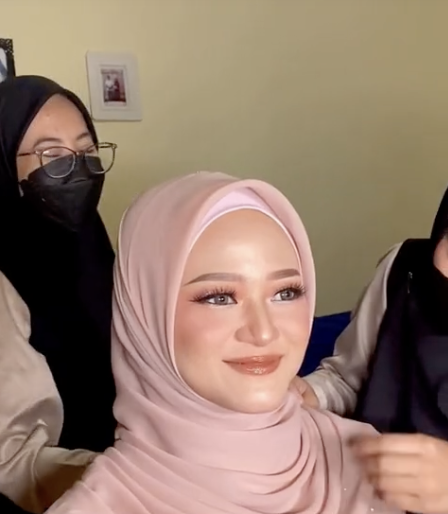 MUA Merias Pengantin