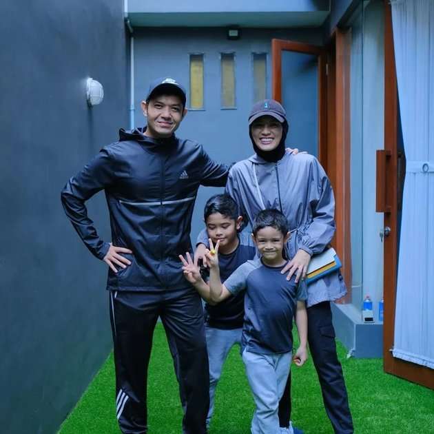 Rumah Dude Harlino