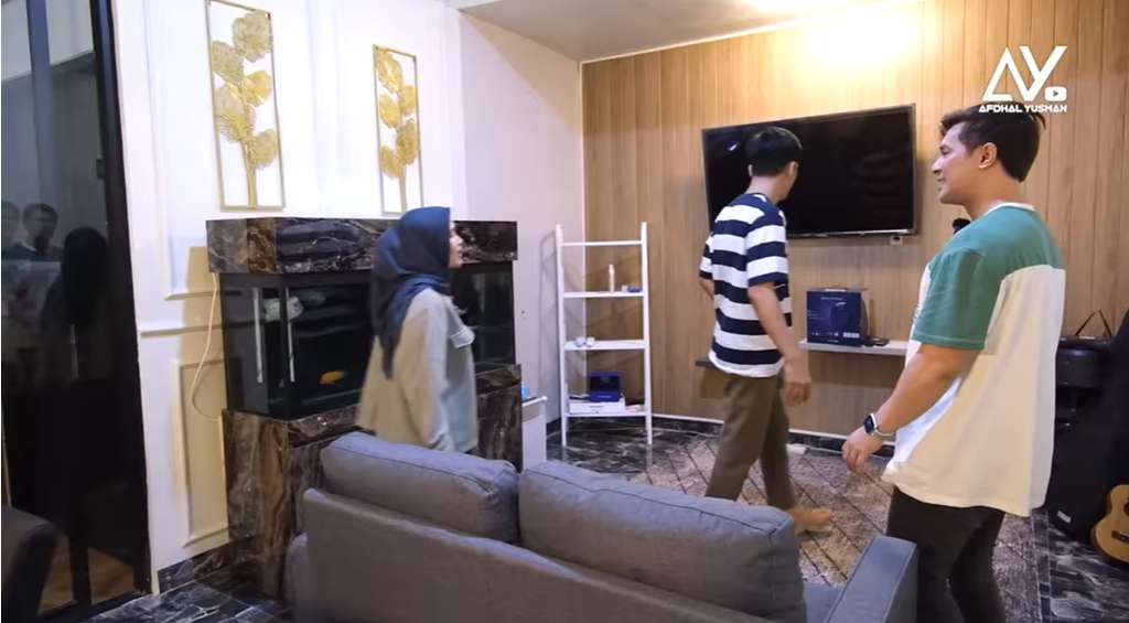Potret rumah Ilyas dan Nabila