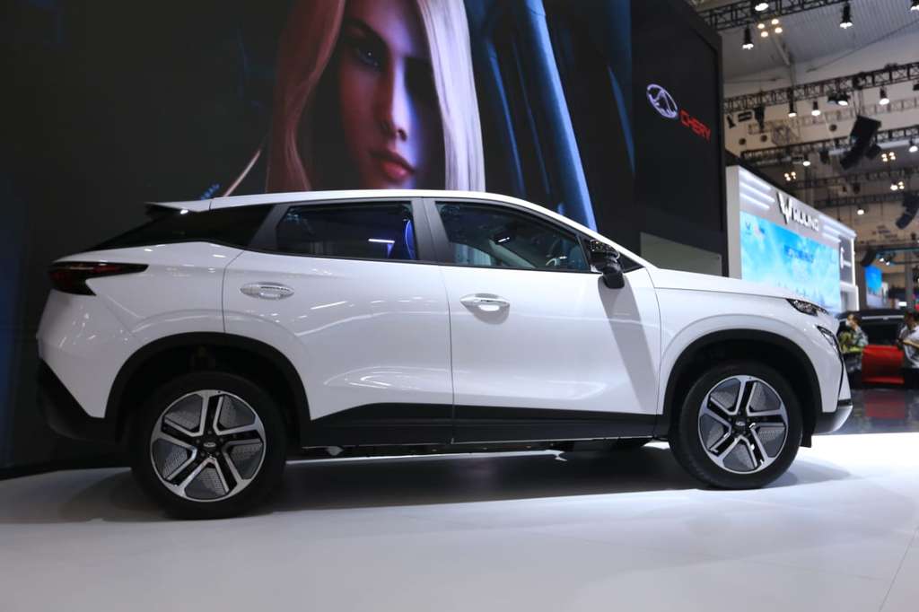 Chery Buka Selubung Omoda 5 EV di GIIAS 2023, Dijual Awal Tahun Depan