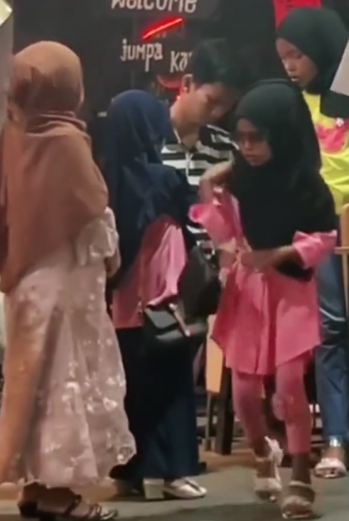 TikTok @sabrya2