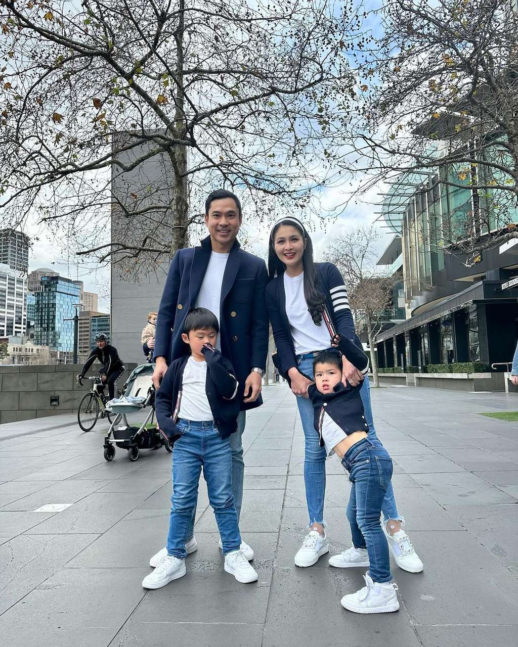 Keluarga Sandra Dewi