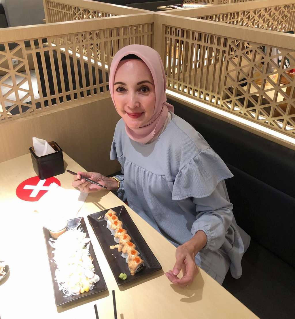 Potret Henidar Amroe Potret Henidar Amroe