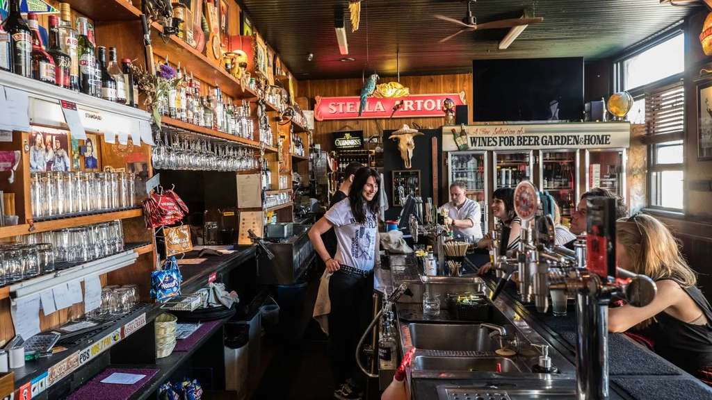 Salah satu restoran di Melbourne Salah satu restoran di Melbourne