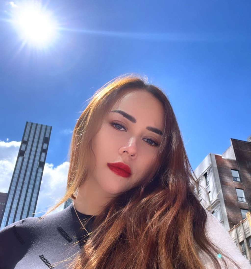 Potret Aura Kasih (Foto: @aurakasih)