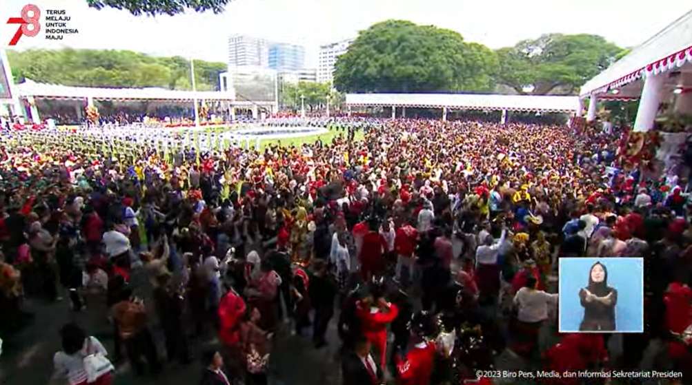 Ratusan tamu undangan bergoyang di Istana Merdeka