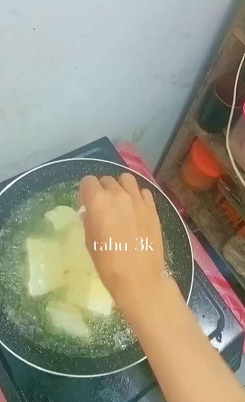 Viral istri pamer dijatah uang belanja Rp15 per hari oleh suami.