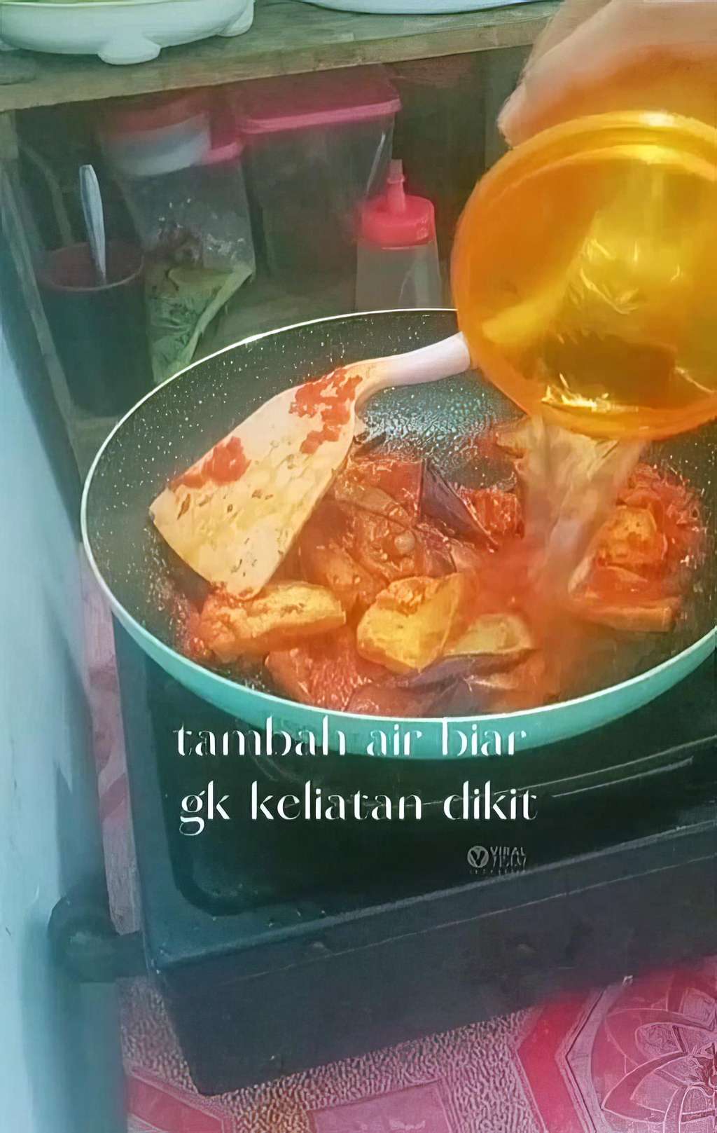 Viral istri pamer dijatah uang belanja Rp15 per hari oleh suami.