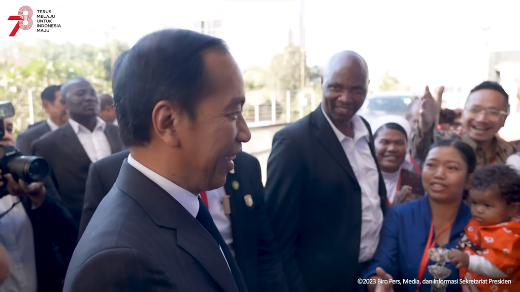 Kunjungan Pertama Jokowi ke Afrika Disambut Hangat WNI