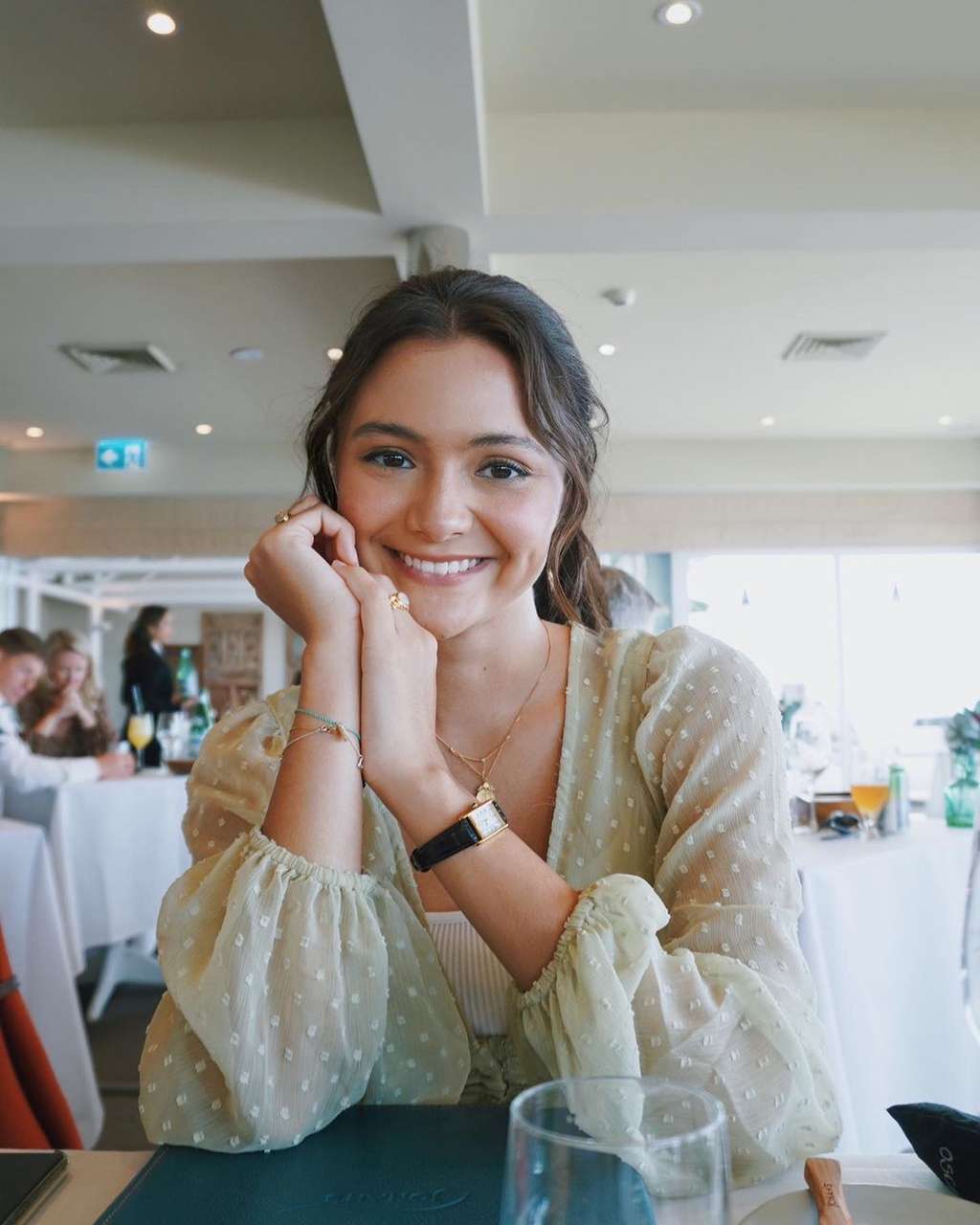 Potret Amanda Rawles