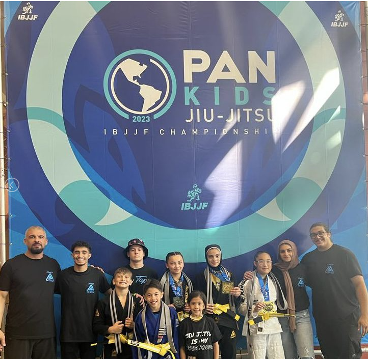 Aaminah, Atlet Jiu Jitsu Berhijab Pertama Cetak Sejarah bawa Medali Emas Turnamen Dunia di Usia 12 Tahun