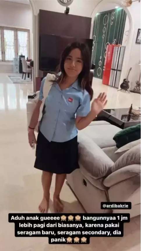 Potret Mikhayla Zalindra Bakrie masuk SMP