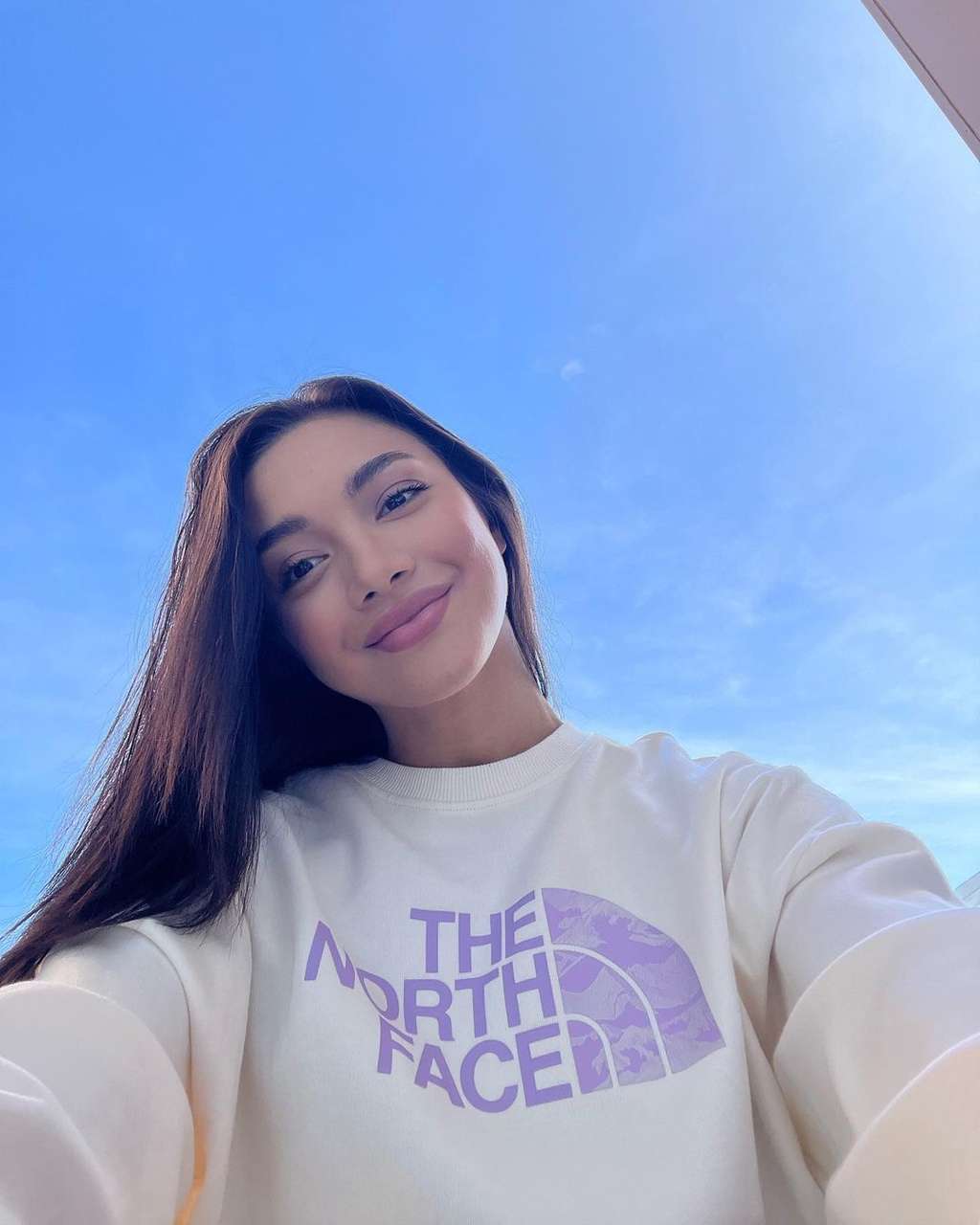 Potret Angela Gilsha
